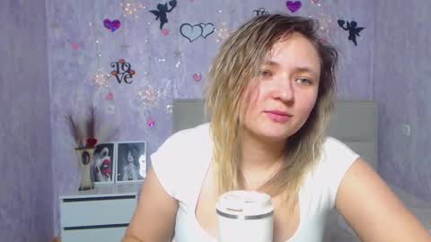 Sally online show from February 2025 05:12:02 AM