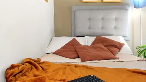 Salo     online show from March 2026 03:38:01 PM