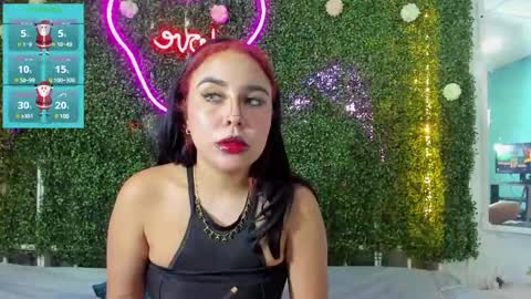 salome online show from December 2024 08:25:02 PM