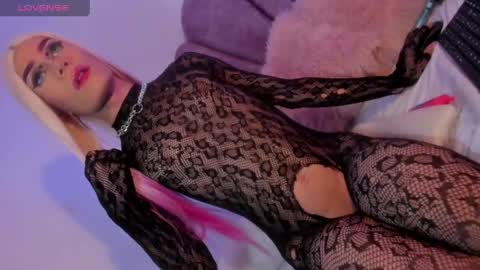 Snapshot of salome_saenz666 chatting on May 2026 05:42:02 PM salome_saenz666 online show from May 2026 05:42:02 PM