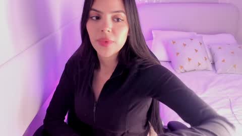 Snapshot of salomee_11 chatting on January 2025 05:05:01 AM salo online show from January 2025 05:05:01 AM