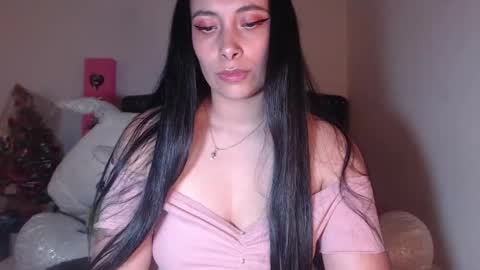 yenny online show from February 2025 04:14:02 AM