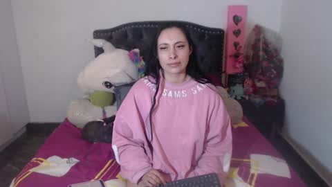 yenny online show from November 2025 04:28:02 AM