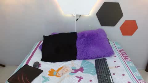 martina online show from March 2025 06:26:02 AM