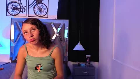 Snapshot of salomewilson chatting on January 2026 08:10:02 PM salomewilson online show from January 2026 08:10:02 PM