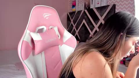 Salome online show from December 2024 01:22:01 AM