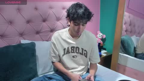 salvatore  online show from December 2024 09:23:02 PM