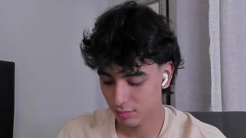 salvatore  online show from January 2025 07:15:01 PM