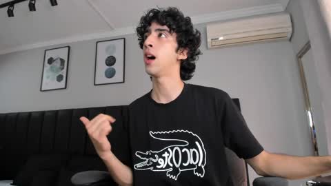 salvatore  online show from March 2025 02:12:02 PM