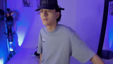 Snapshot of sam__cute chatting on January 2025 01:06:01 AM sam__cute online show from January 2025 01:06:01 AM