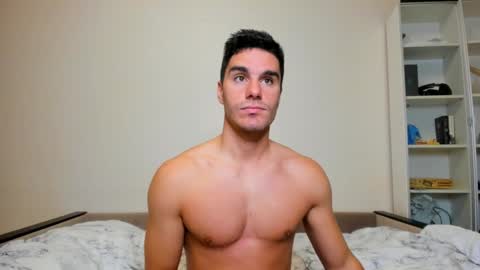 Snapshot of sam_huston18 chatting on December 2024 04:42:01 AM BACK IN 2 WEEKS online show from December 2024 04:42:01 AM