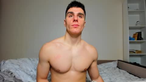 Snapshot of sam_huston18 chatting on January 2025 10:39:01 PM BACK IN 2 WEEKS online show from January 2025 10:39:01 PM