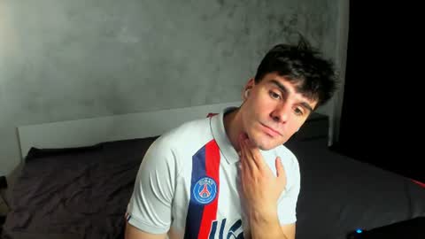 Snapshot of sam_huston18 chatting on June 2026 01:48:02 PM BACK IN 2 WEEKS online show from June 2026 01:48:02 PM