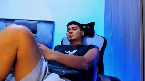 SAM online show from December 2025 01:22:02 AM