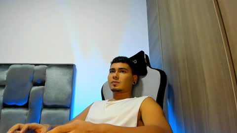 SAM online show from December 2025 03:24:02 AM