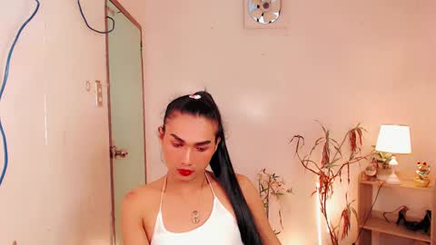 Snapshot of sam_mitinair chatting on December 2024 02:02:01 AM sam online show from December 2024 02:02:01 AM