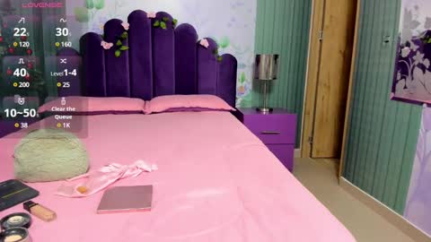 sam_naughty18 online show from December 2024 10:27:01 AM