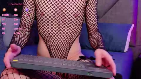 Snapshot of sam_russo chatting on September 2025 07:44:02 AM Sam online show from September 2025 07:44:02 AM