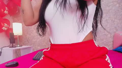 Samanta online show from February 2025 12:01:02 PM