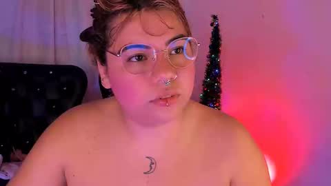 Snapshot of samanta_cutee1 chatting on December 2024 08:47:01 PM SAMANTA online show from December 2024 08:47:01 PM