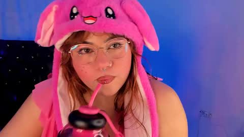 Snapshot of samanta_cutee1 chatting on January 2025 07:29:01 PM SAMANTA online show from January 2025 07:29:01 PM