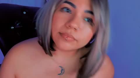 Snapshot of samanta_cutee1 chatting on February 2025 11:24:01 PM SAMANTA online show from February 2025 11:24:01 PM