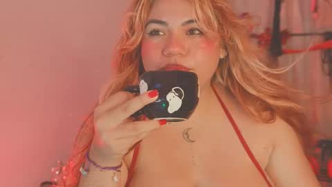 SAMANTA online show from November 2025 10:37:01 AM