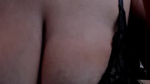 Samanta online show from November 2025 07:57:01 PM