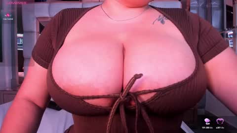 Snapshot of samantasm chatting on February 2025 09:50:02 AM S A M A N T A online show from February 2025 09:50:02 AM