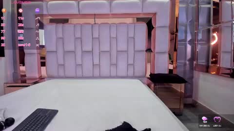 Snapshot of samantasm chatting on March 2025 07:47:02 AM S A M A N T A online show from March 2025 07:47:02 AM