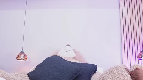 samantavazquez online show from November 2025 11:43:02 AM