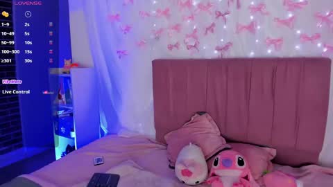 samantha_browwnn online show from May 2026 05:41:02 PM