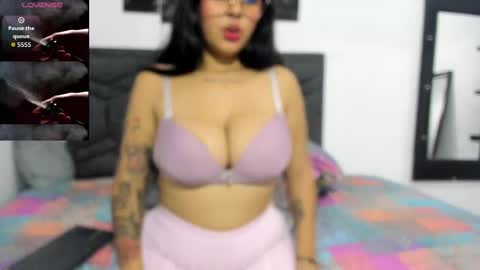 samantha cherry  online show from September 2025 01:31:02 AM