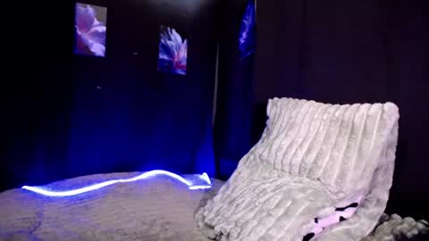 Snapshot of samantha_clariss chatting on June 2026 05:12:01 AM samantha_clariss online show from June 2026 05:12:01 AM