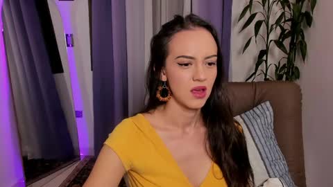 Samantha Ferrec online show from June 2026 09:48:01 PM