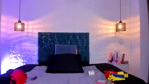 samantha_foxyy online show from March 2026 10:40:01 AM