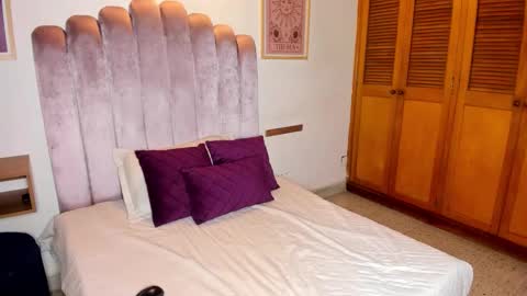 samantha_lux_ online show from January 2026 10:19:02 AM