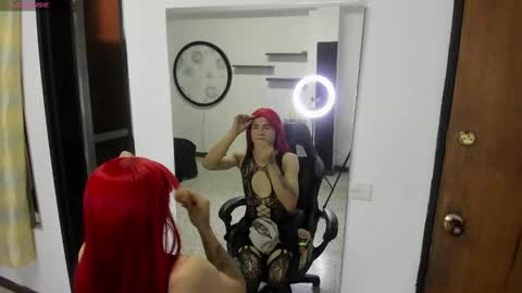 samantha_scottt online show from October 2025 07:34:02 PM
