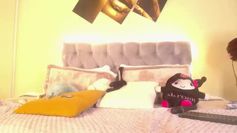 Samantha online show from December 2025 08:23:01 AM