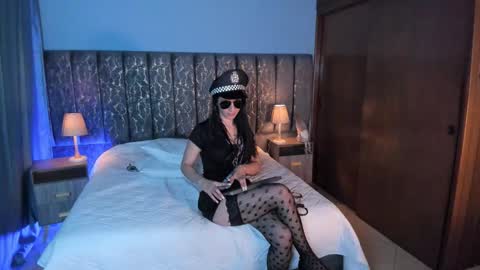 samantha_velle online show from March 2026 02:05:02 AM