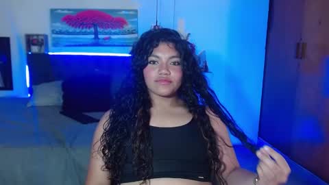 samanthaa_8_ online show from April 2026 02:12:01 PM