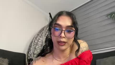 Samantha Bernardo online show from June 2026 04:35:01 AM