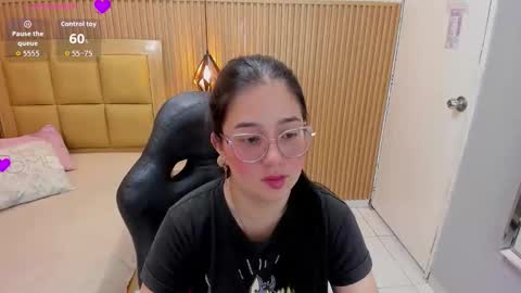   online show from February 2026 12:45:01 PM