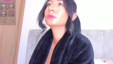 V A  N E S S A  online show from January 2025 11:03:02 PM