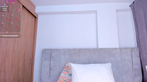 V A  N E S S A  online show from January 2025 01:20:02 AM