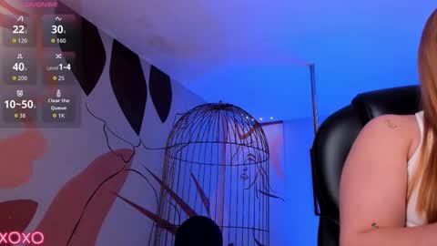 Samantha Klein online show from October 2025 02:07:01 AM