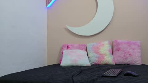 samanthalaurent online show from May 2026 01:57:16 AM