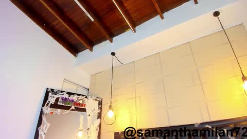 Alejandra  online show from October 2025 10:08:02 AM