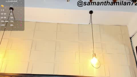 Alejandra  online show from November 2025 10:05:01 AM