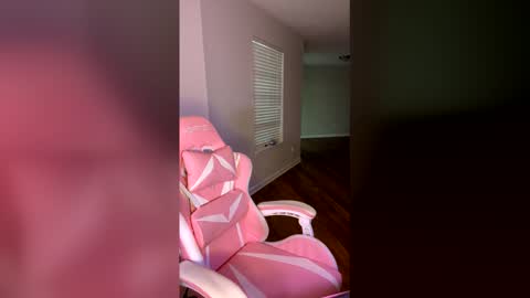 samanthaporsha online show from April 2026 12:47:02 PM
